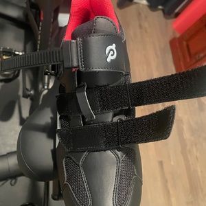 Peleton Cycling shoes Size 43